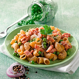 Guisantes con Tocino y Penne
